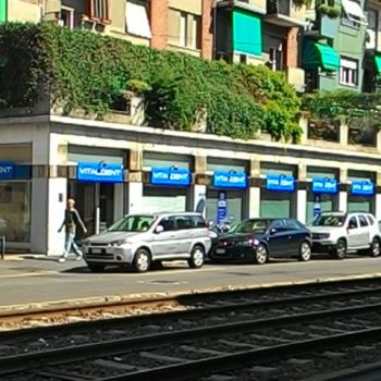 Milano, Via Carlo Dolci - Vitaldent